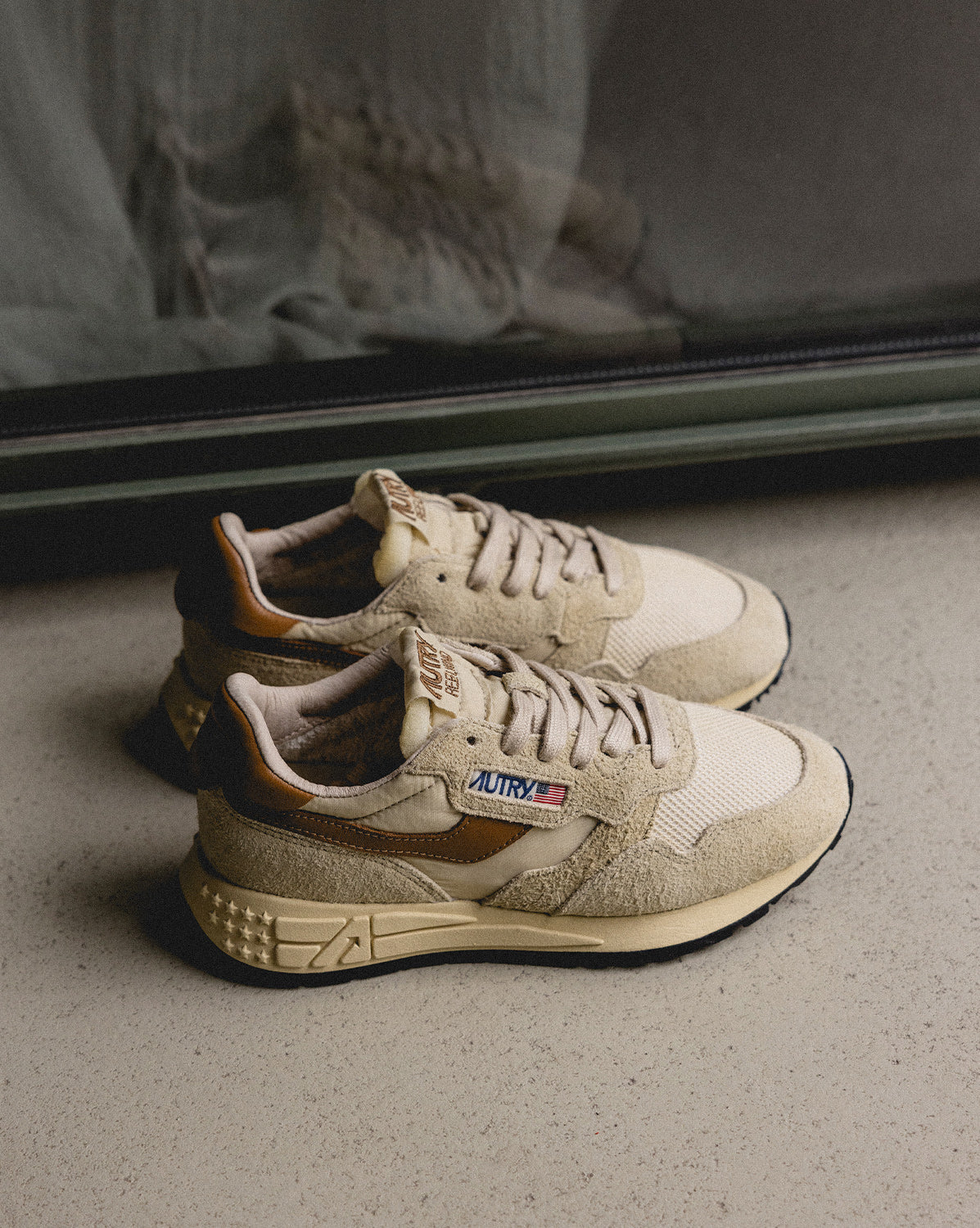 Autry Reelwind Low W *Suede / Net*