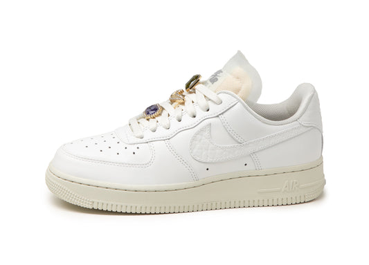 Nike Wmns Air Force 1 Low PRM