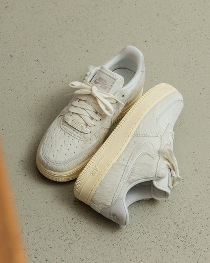 Nike Wmns Air Force 1 '07