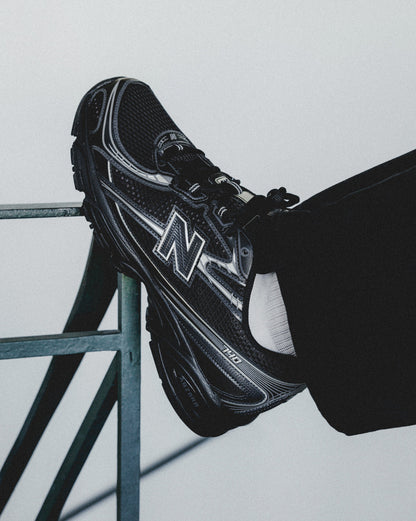 New Balance 740