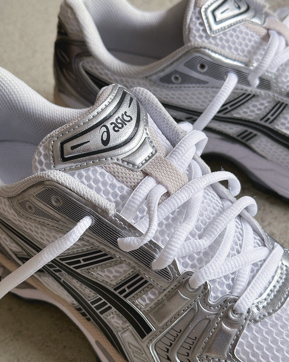 Asics GEL-Kayano 14