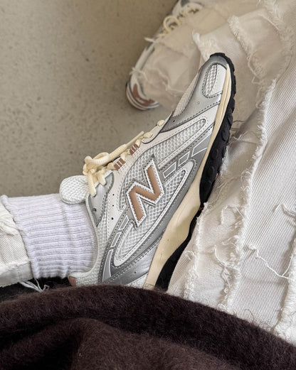 New Balance 204L
