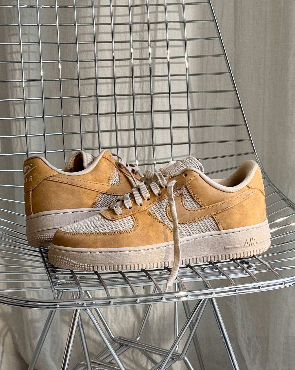 Nike Air Force 1 '07 LV8