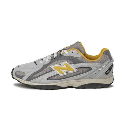 New Balance 204L