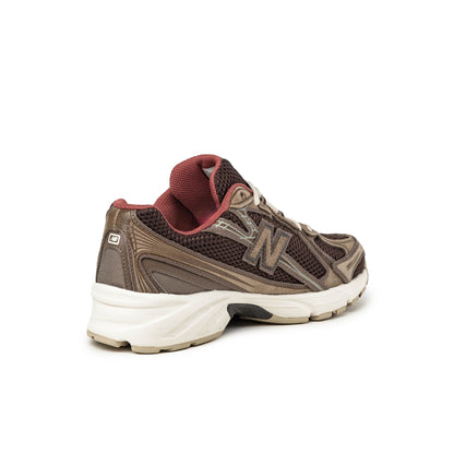 New Balance 740