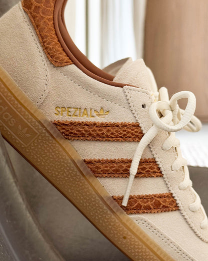 Adidas Handball Spezial W