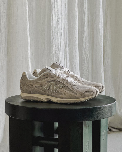 New Balance 204L *Ribbon Pack*